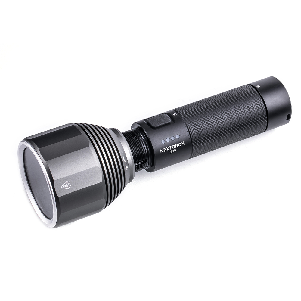 Фонарь E30
